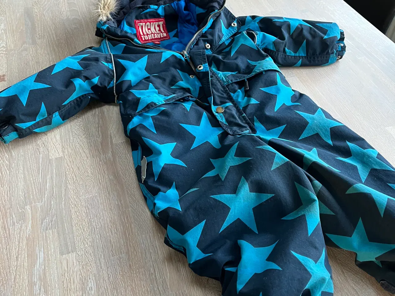 Billede 3 - Flyverdragt størrelse 92