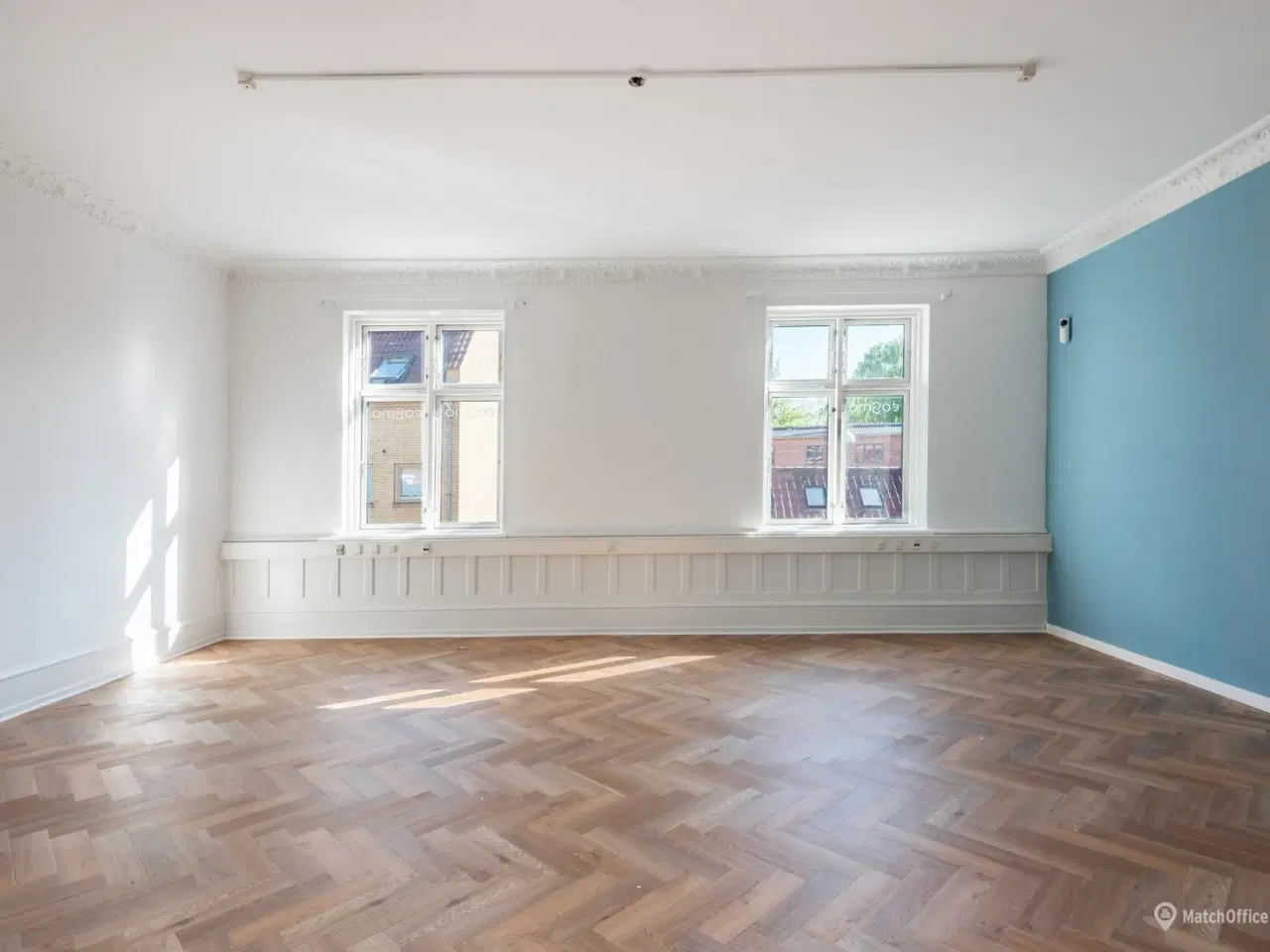 Billede 3 - Velindrettet og lyst kontor i hjertet af byen