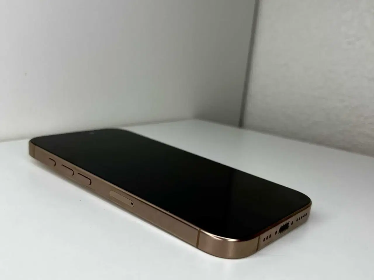 Billede 2 - Iphone 16 Pro 128GB.