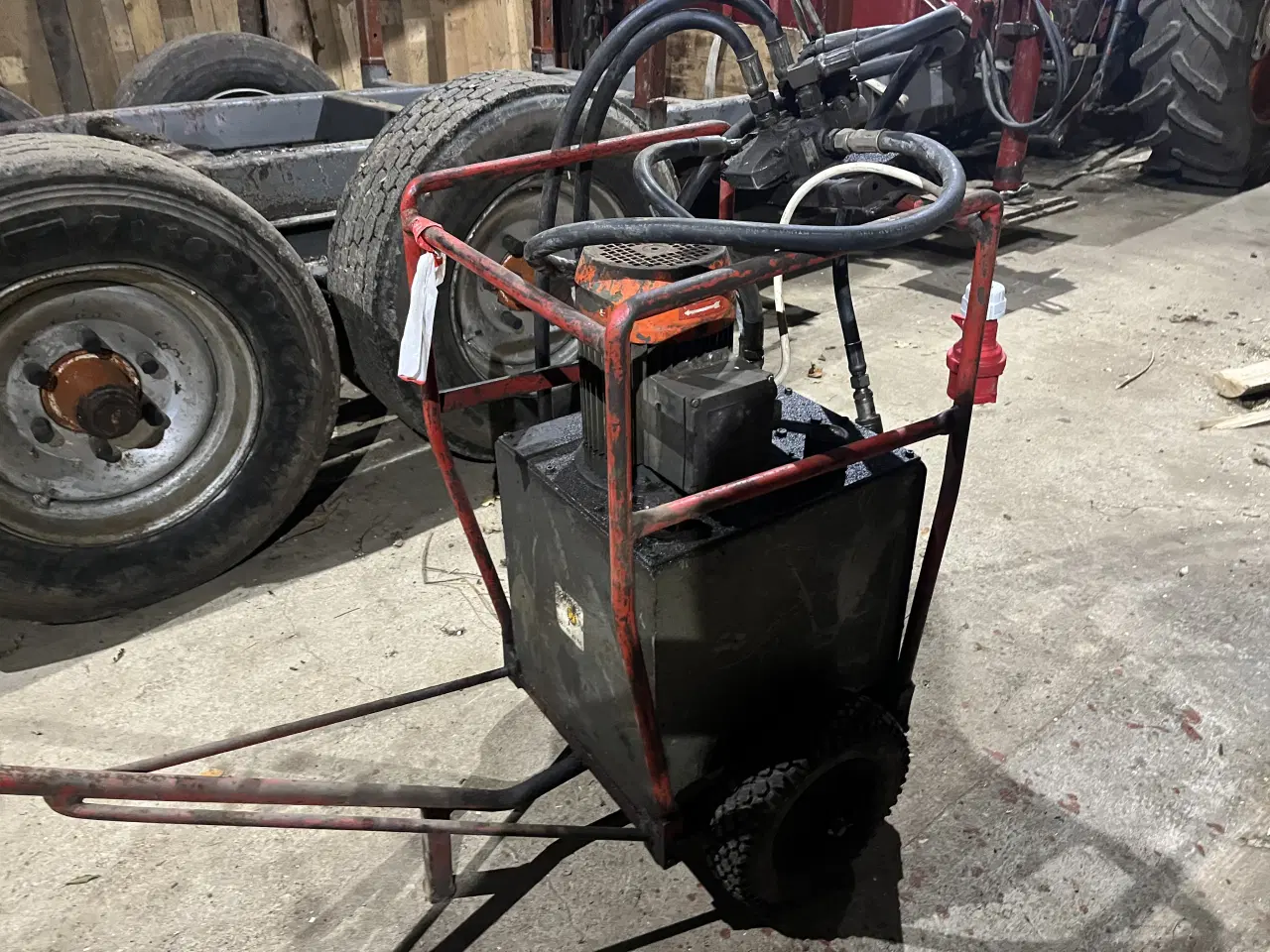 Billede 1 - Hydraulikstation