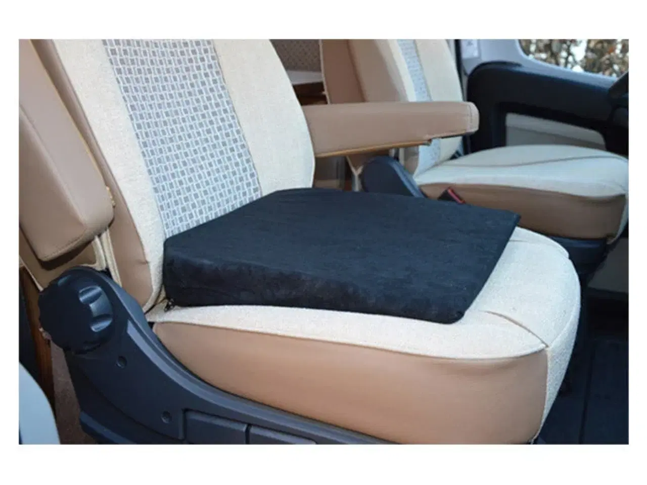 Billede 1 - Skråpude sort napoleon