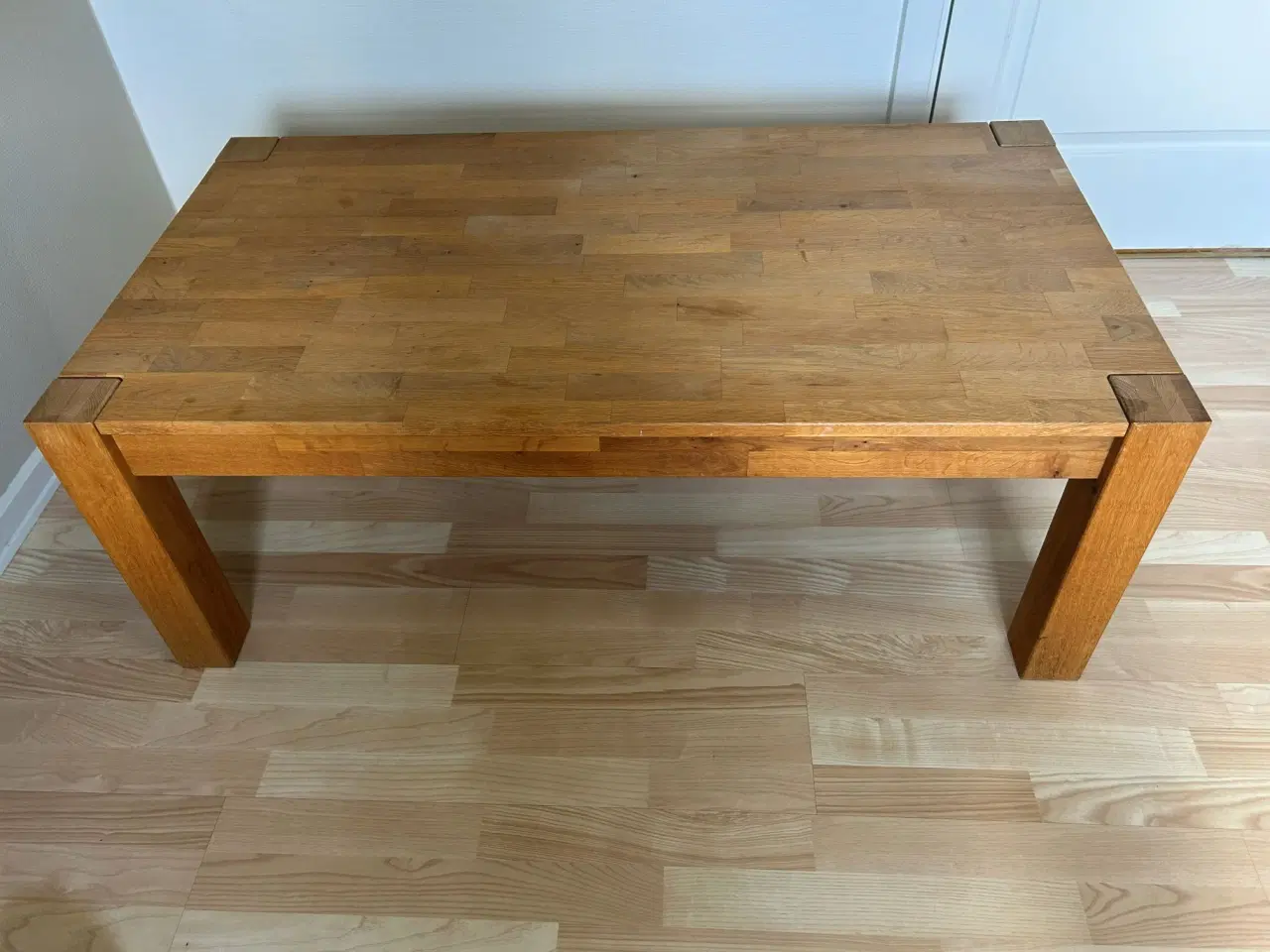 Billede 1 - Sofabord i massiv træ
