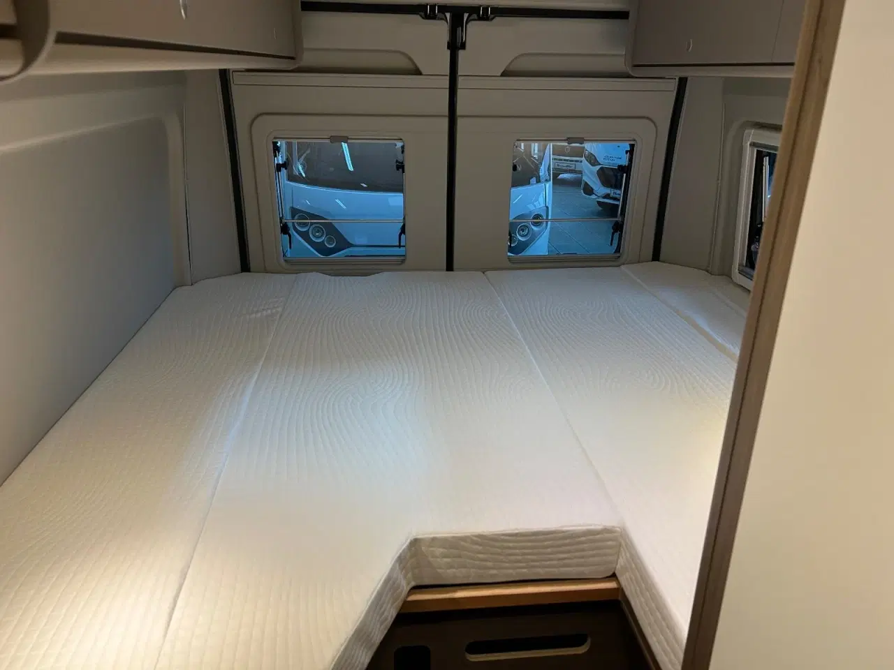 Billede 14 - Carado CV640 PRO 2,2 JTD 140 aut.