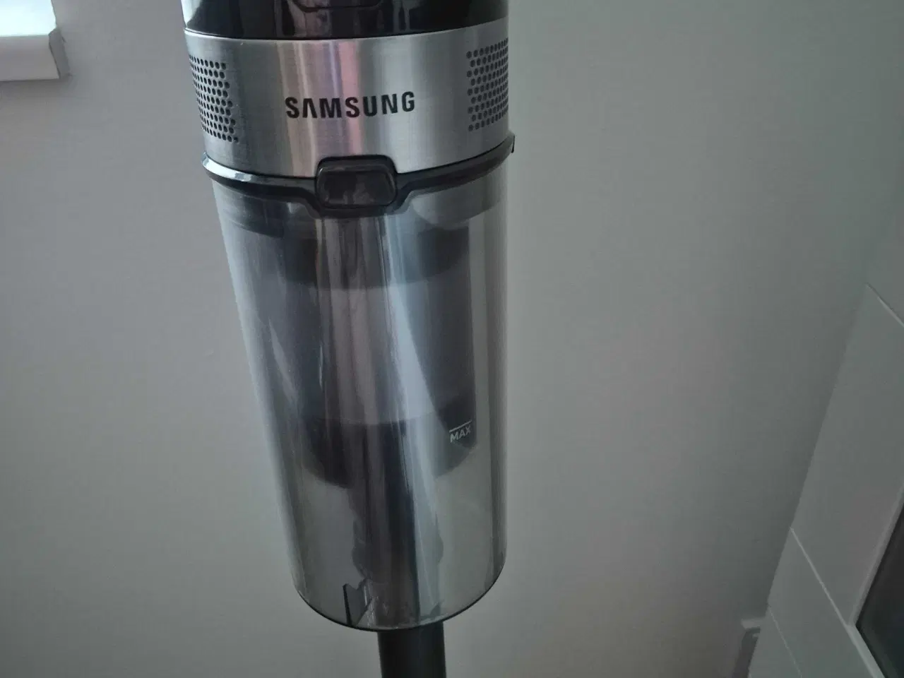 Billede 7 - Trådløs  støvsuger 