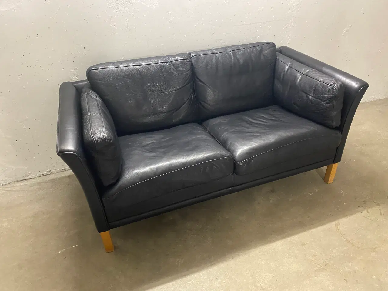 Billede 3 - Sofa, læder, Mogens Hansen  Pæn 2 personers sofa M