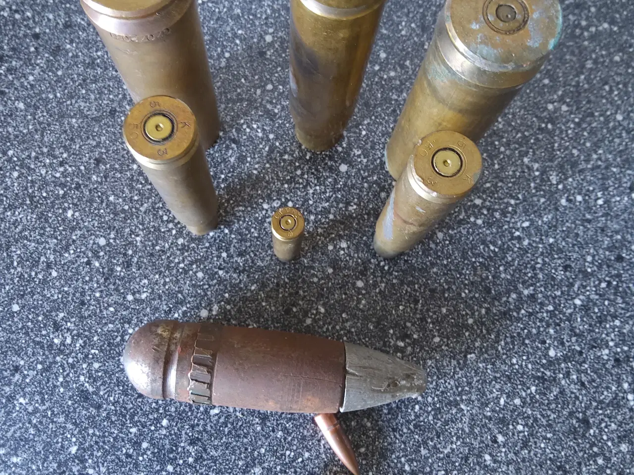 Billede 1 - Messing granat hylsteret en fra 1940.