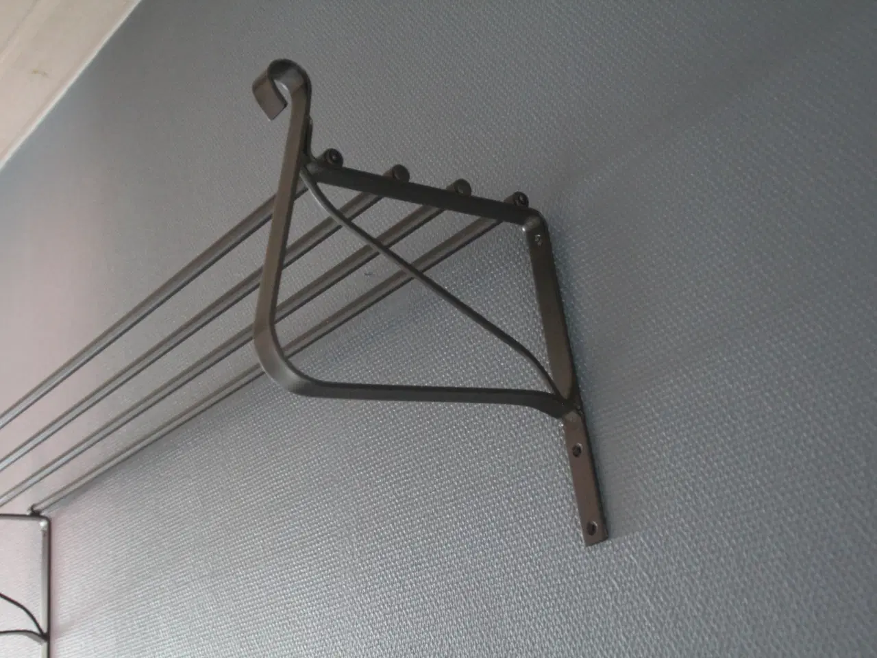 Billede 1 - Retro Hattehylde til entré