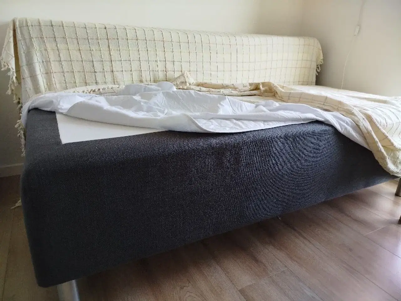 Billede 1 - Senge/boxmadrasser i god stand sælges