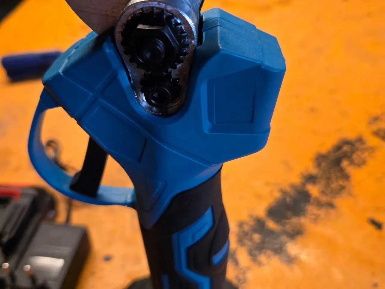 Billede 1 - Grensaks og led lampe