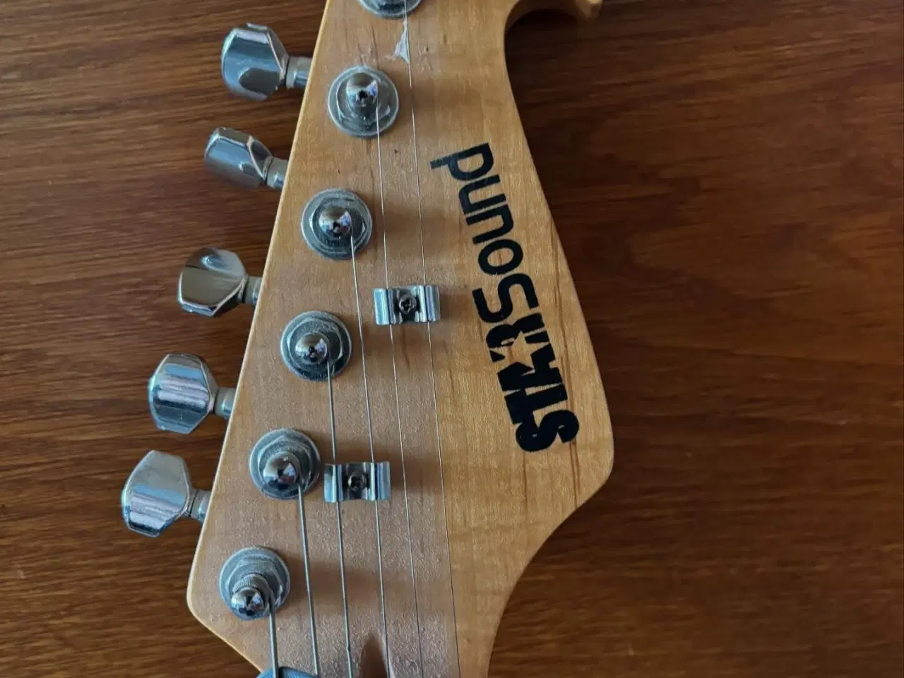 Billede 7 - El guitar og forstærker sælges samlet 