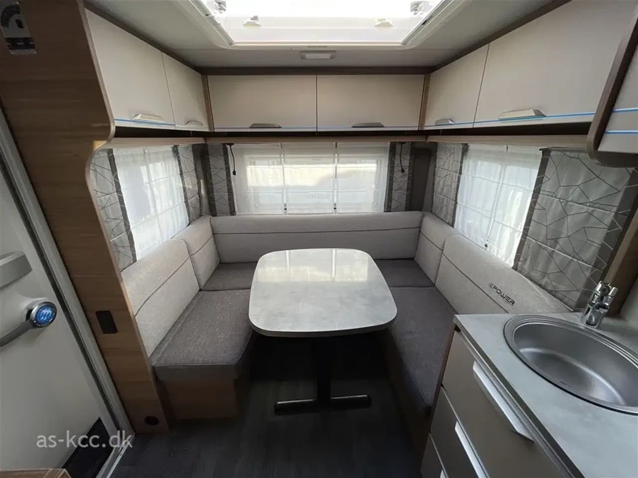 Billede 3 - 2024 - Knaus Sport 450 FU SPORT E POWER SELECTION   Knaus Sport E POWER årg. 2024 4 sovepladser, 4 siddepladser