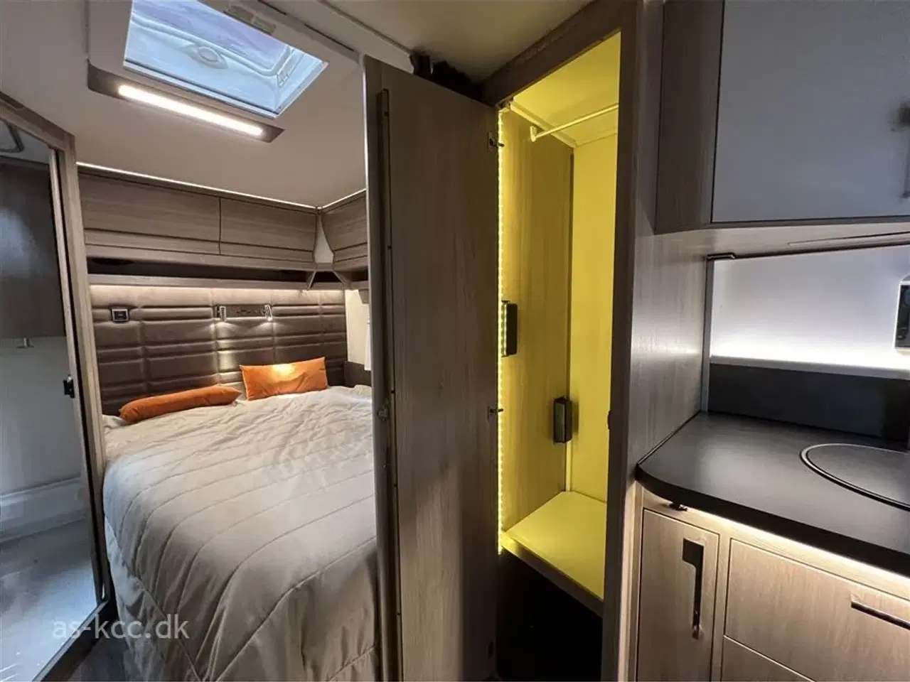 Billede 13 - 2022 - Kabe Imperial 600 XL KS Alde Centralvarme