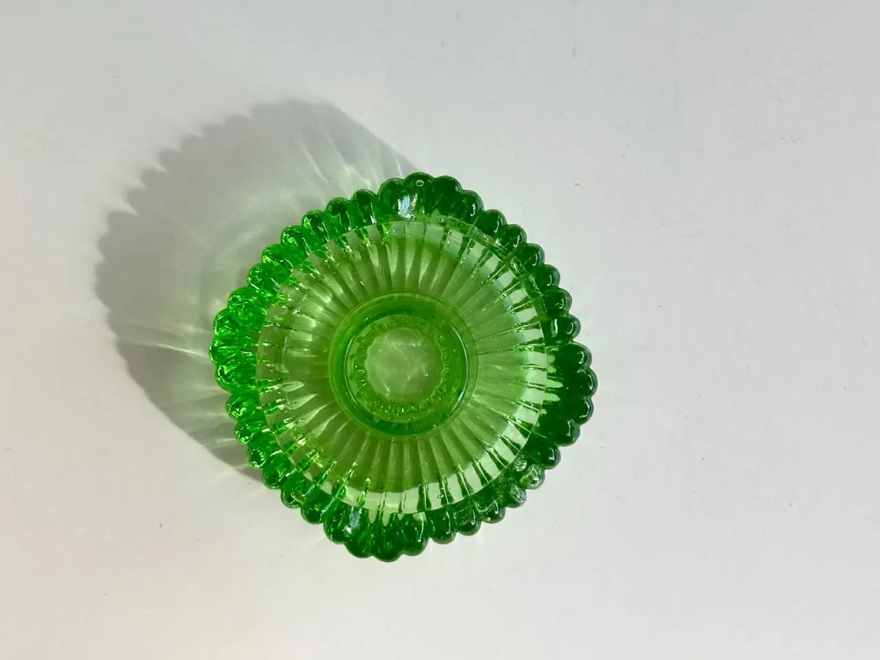Billede 2 - Lysestage, grønt glas