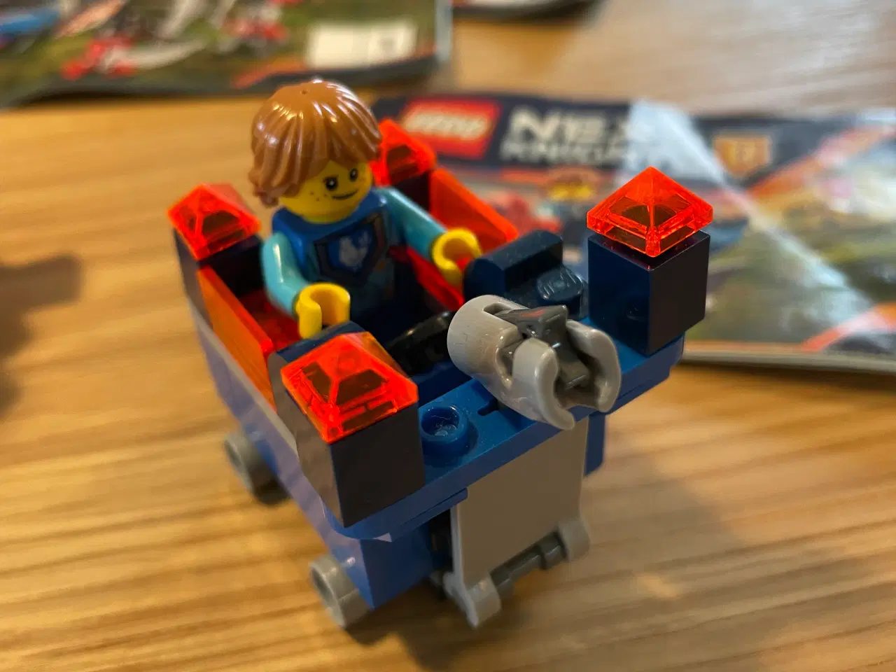 Billede 3 - LEGO Nexo Knights, 2 sæt