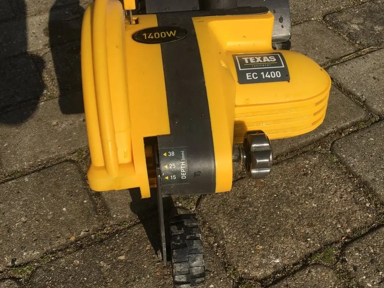 Billede 4 - Mosfjerner/v-skærer-Fliserenser KUN UDLEJNING