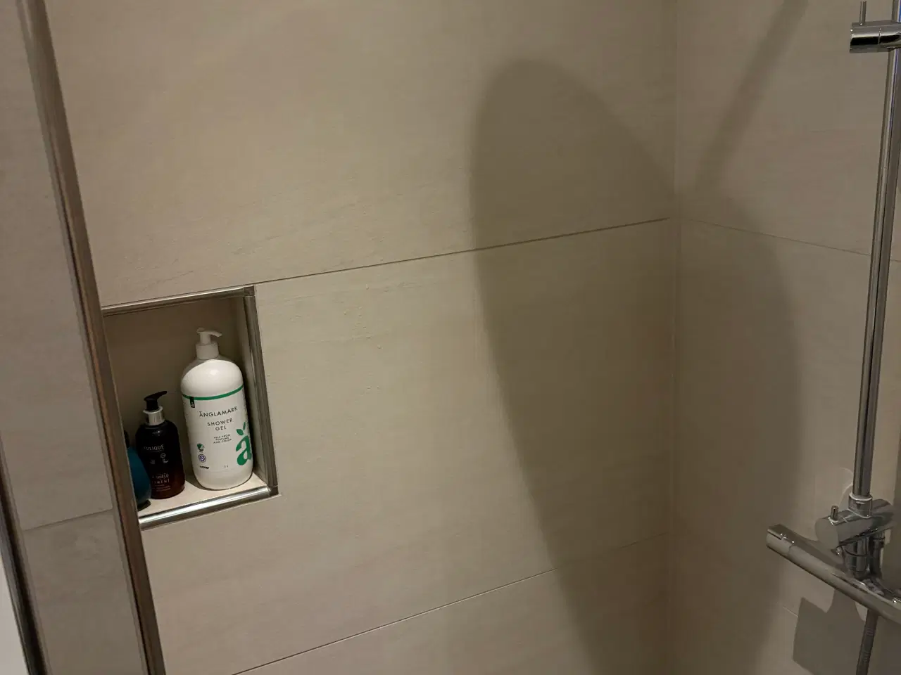 Billede 1 - Flotte italienske fliser (beige/sand)