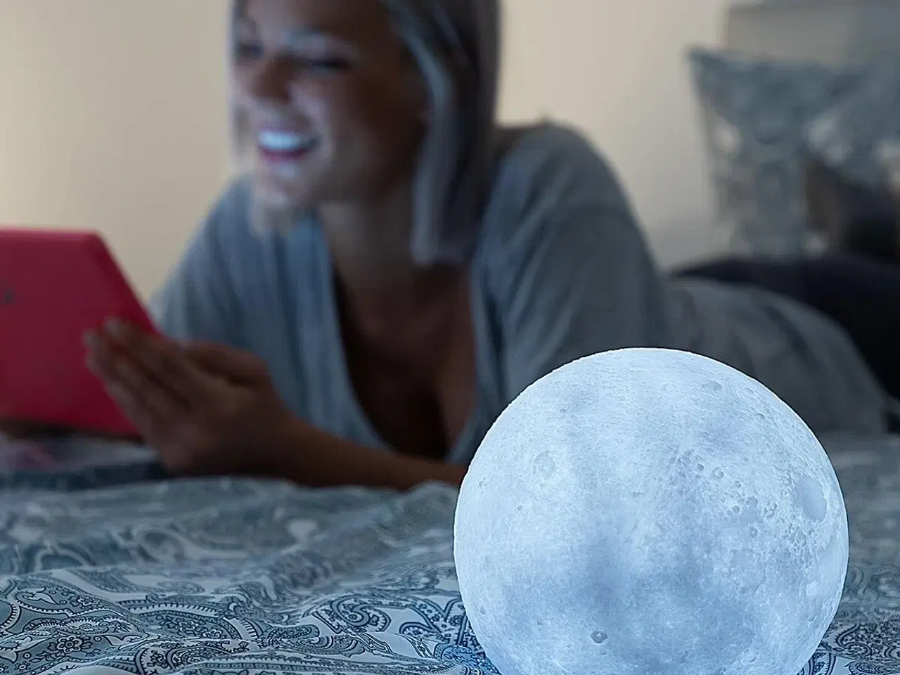 Billede 3 - Genopladelige LED-Lampe Måne Moondy InnovaGoods