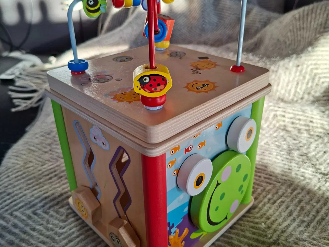 Billede 2 - Aktivitets kasse til motorisk leg