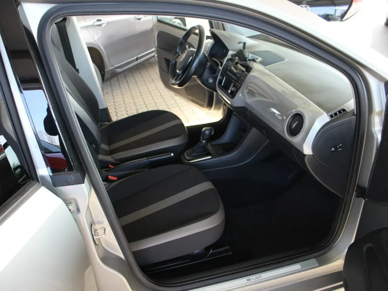 Billede 13 - VW e-Up!  High Up!