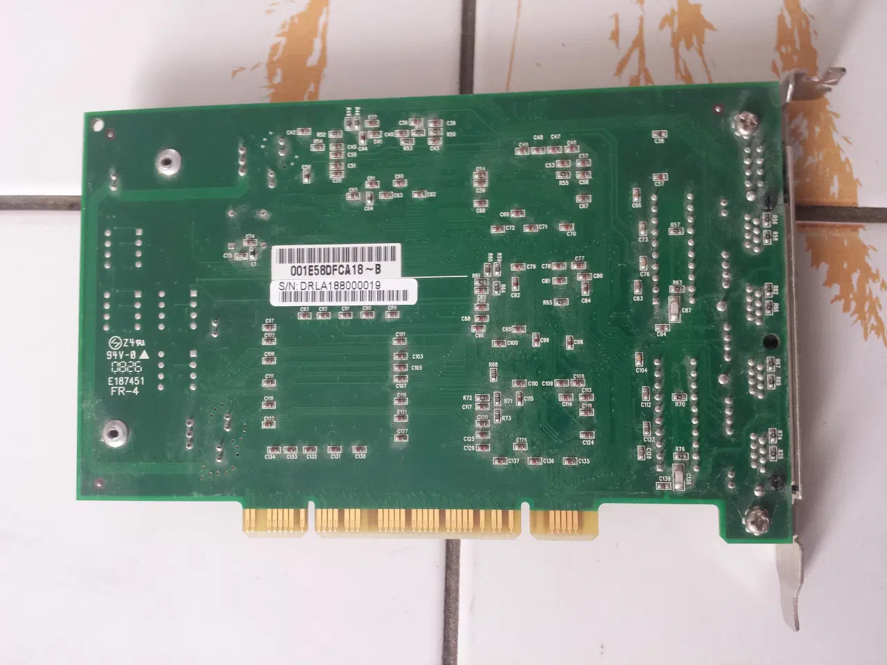 Billede 2 - D-Link Netværkskort, PCI, 100Mbit, 4-port kort