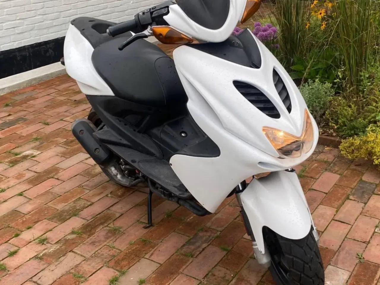 Billede 2 - Nyrenoveret aerox