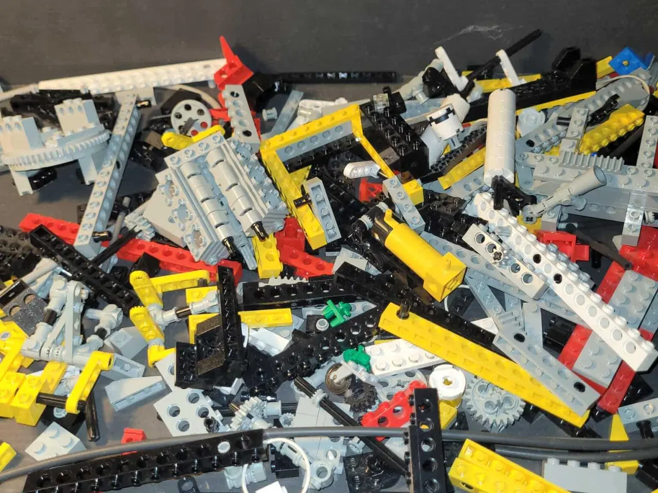 Billede 9 - 2 kasse bla lego 550kr