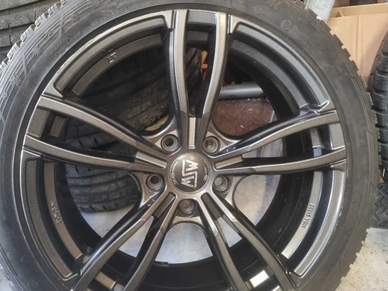 Billede 3 - 19 tommer 5x120 O.Z fælge med gode Vinterdæk 