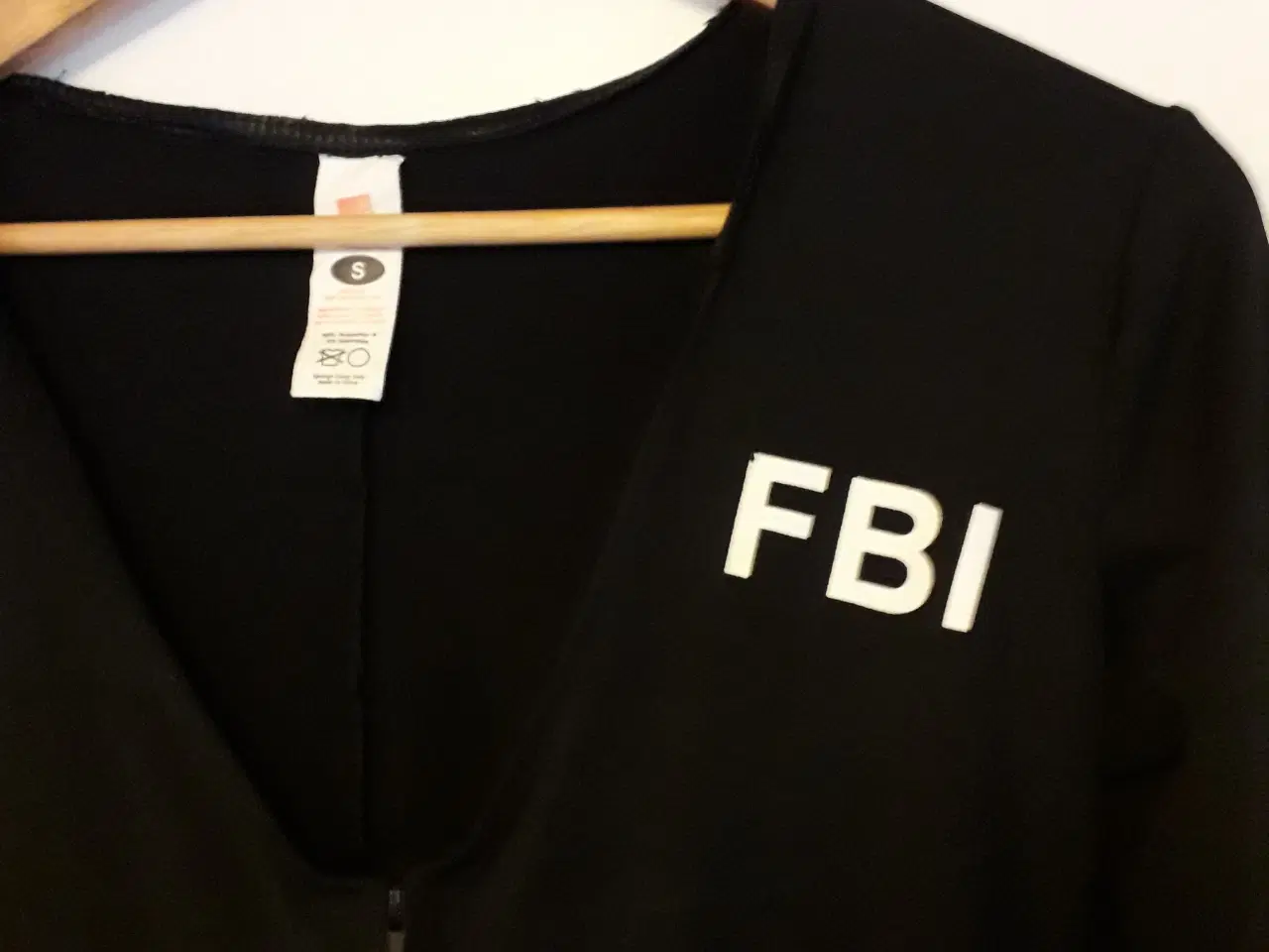 Billede 2 - FBI kostume
