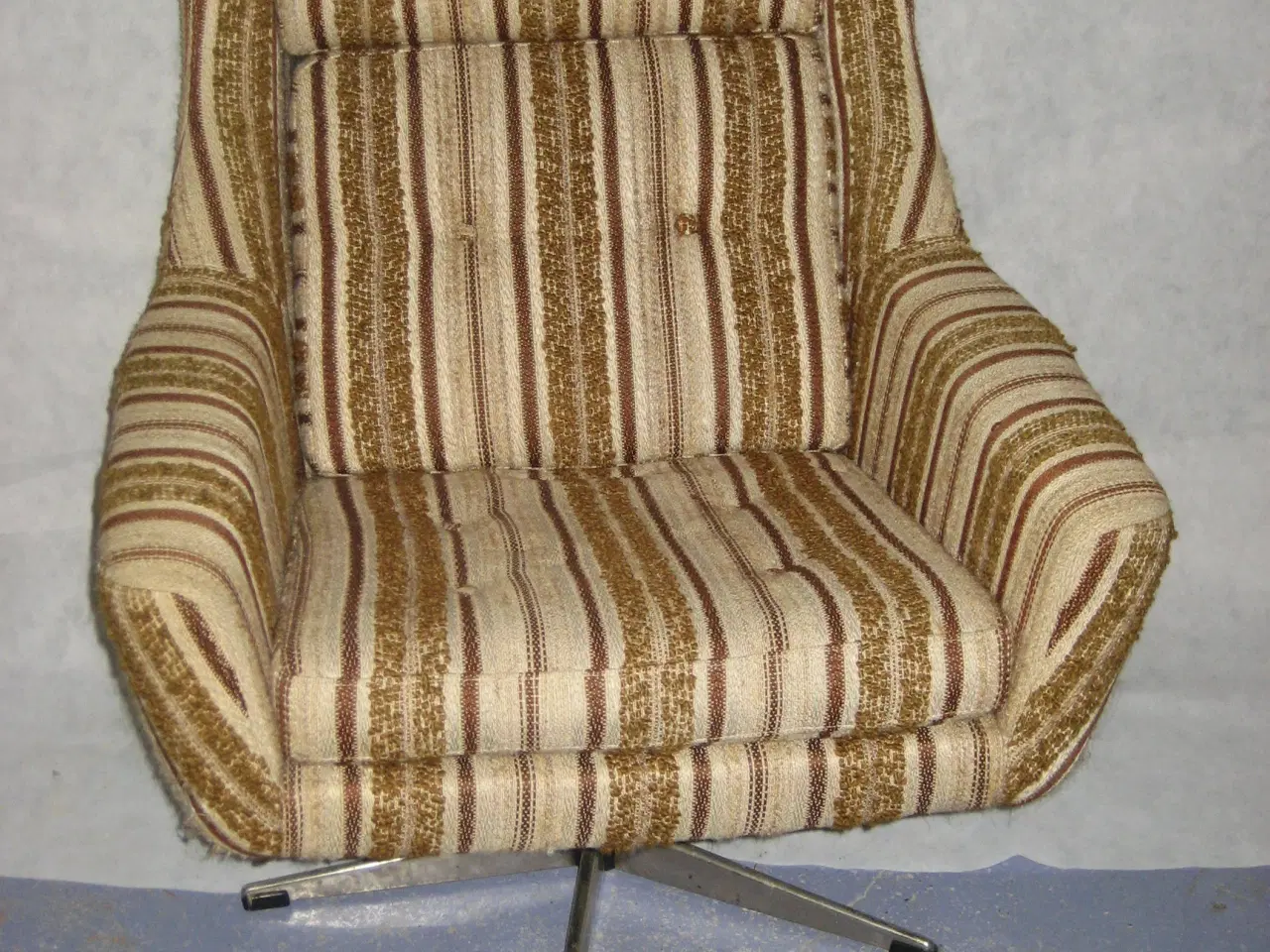 Billede 2 - Retro lænestol i stof sælges