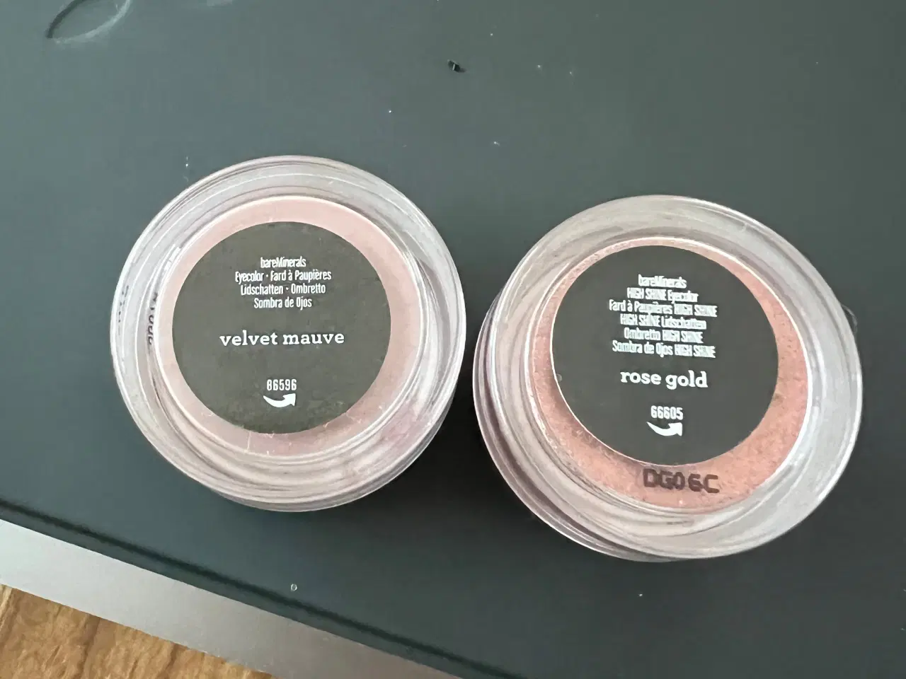 Billede 7 - Lækre nye Bare Minerals lipgloss og øjenskygger