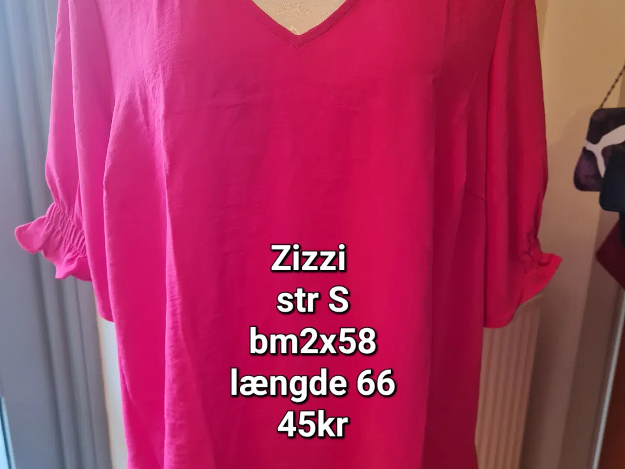 Billede 2 - T-shirt str S 42-44 Zizzi 