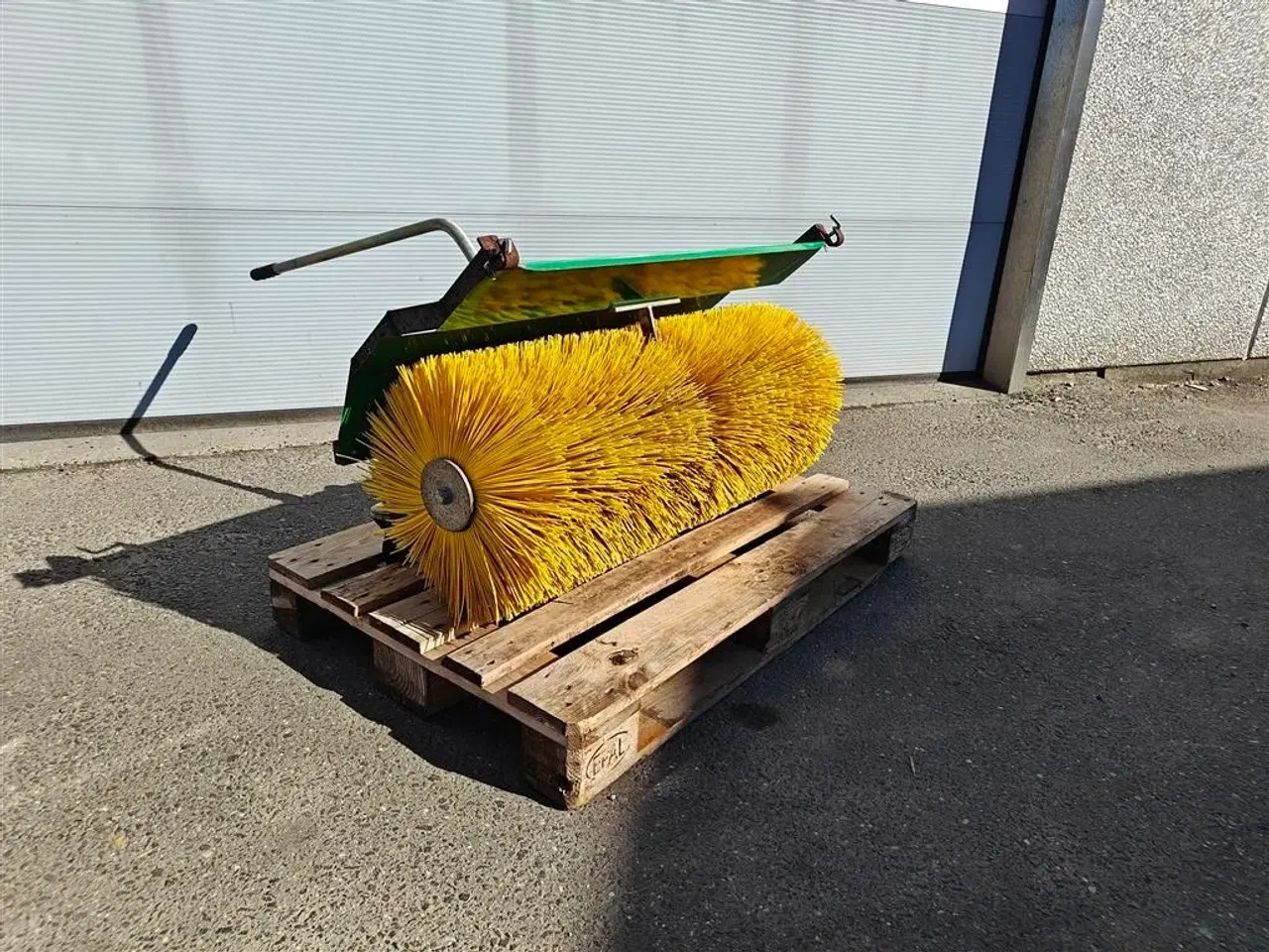 Billede 2 - Ferrari Fejemaskine 100cm