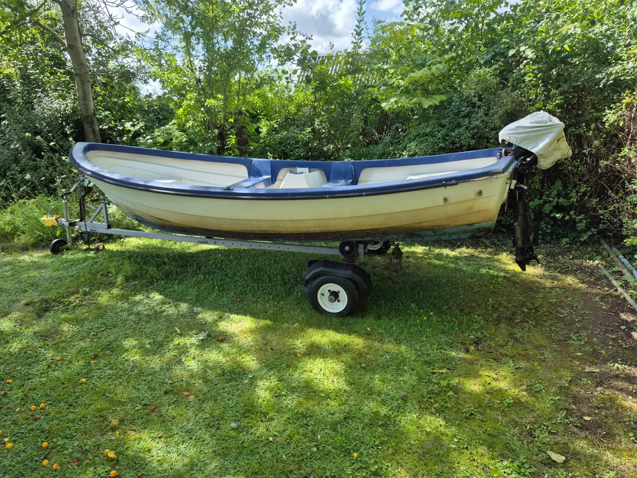 Billede 1 - Crescent dobbeltskroget 5 pers.