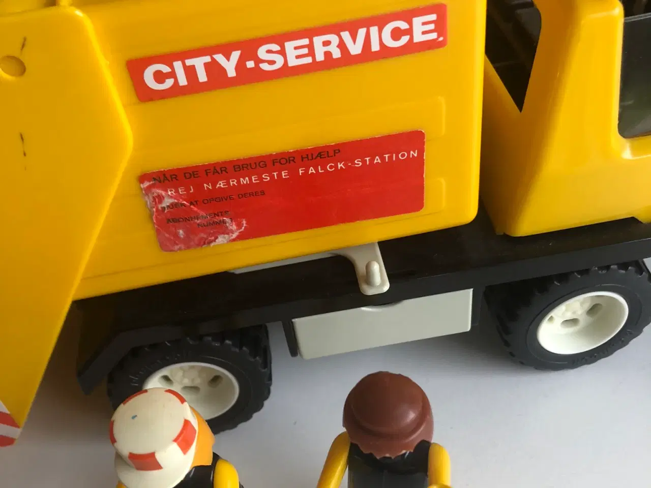 Billede 5 - Playmobil City-Service / skraldevogn og figurer