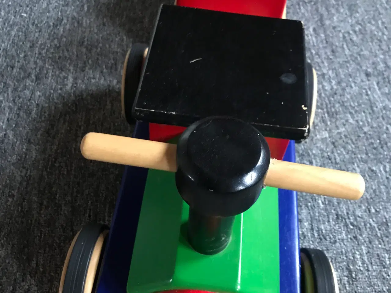 Billede 4 - Gåvogn, lokomotiv med vogn, John Crane Toys