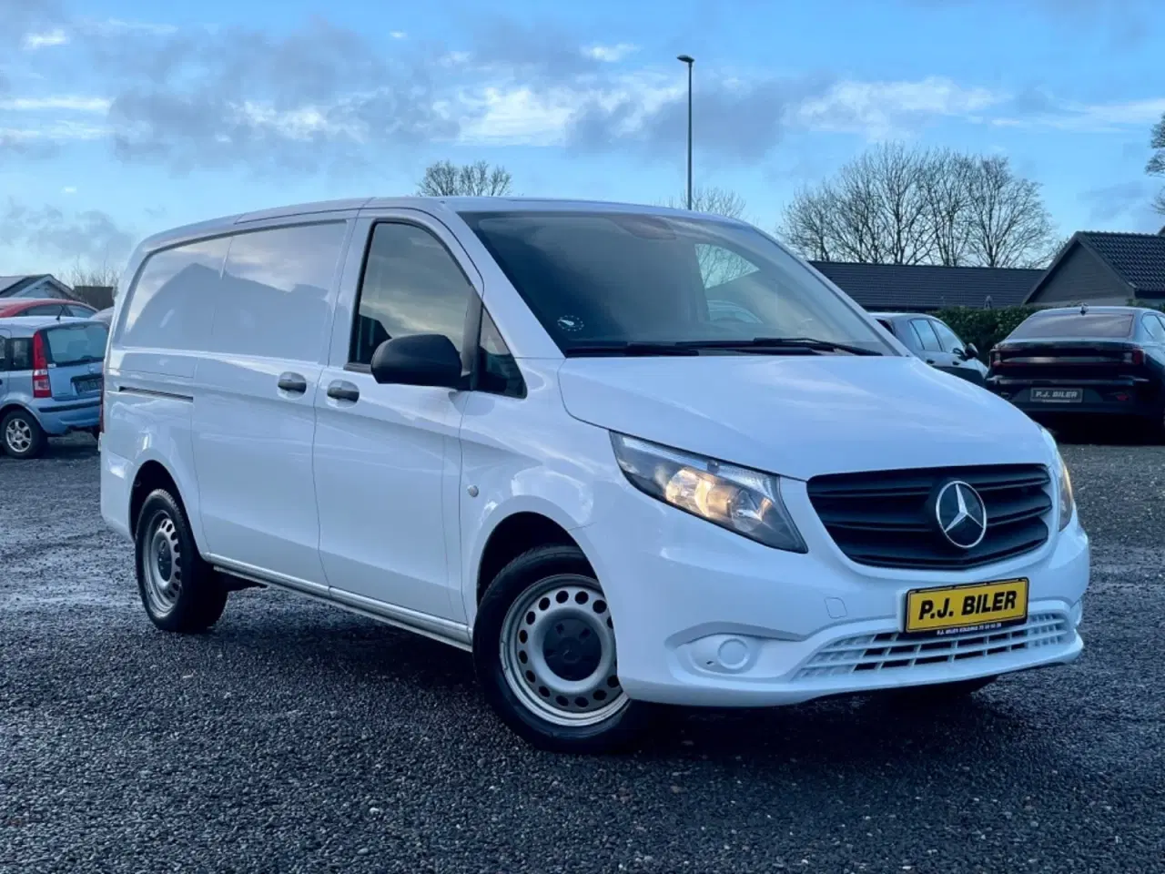 Billede 1 - Mercedes Vito 114 2,0 CDi Kassevogn L RWD