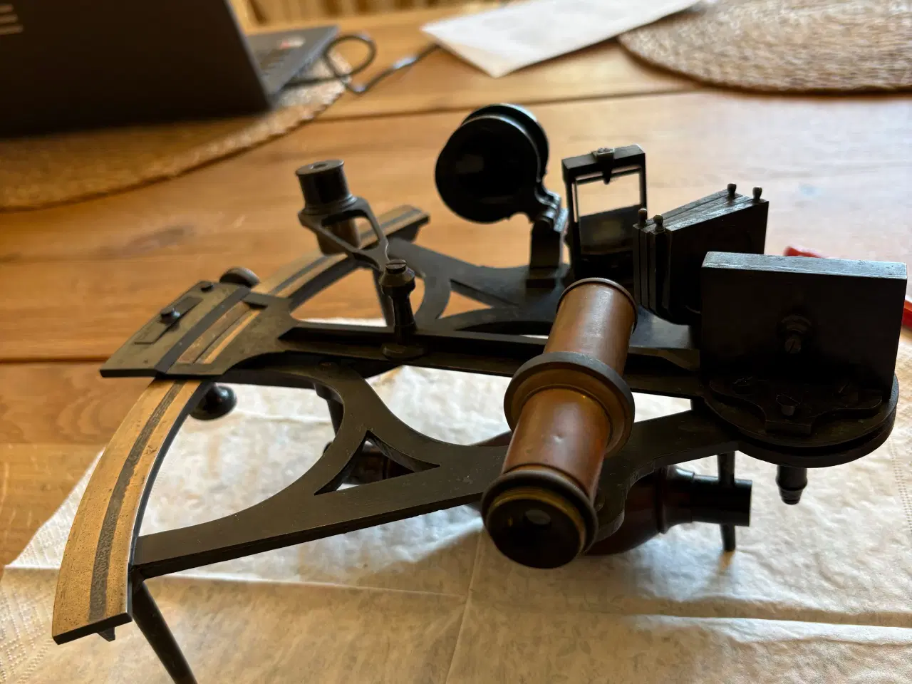 Billede 1 - Velbevaret Sekstant. 