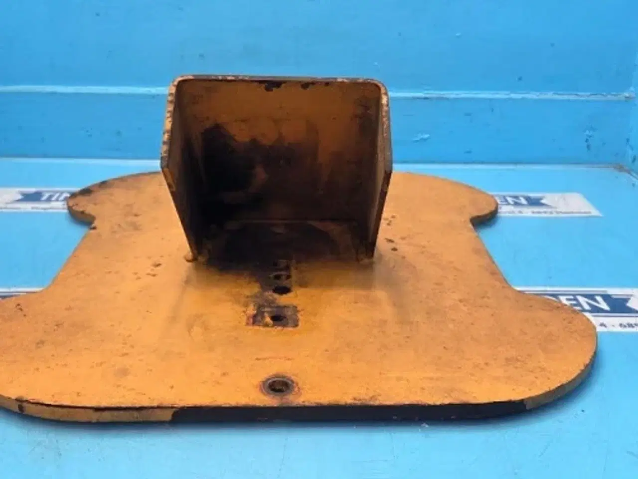 Billede 8 - Case 821E Dæksel 8605898