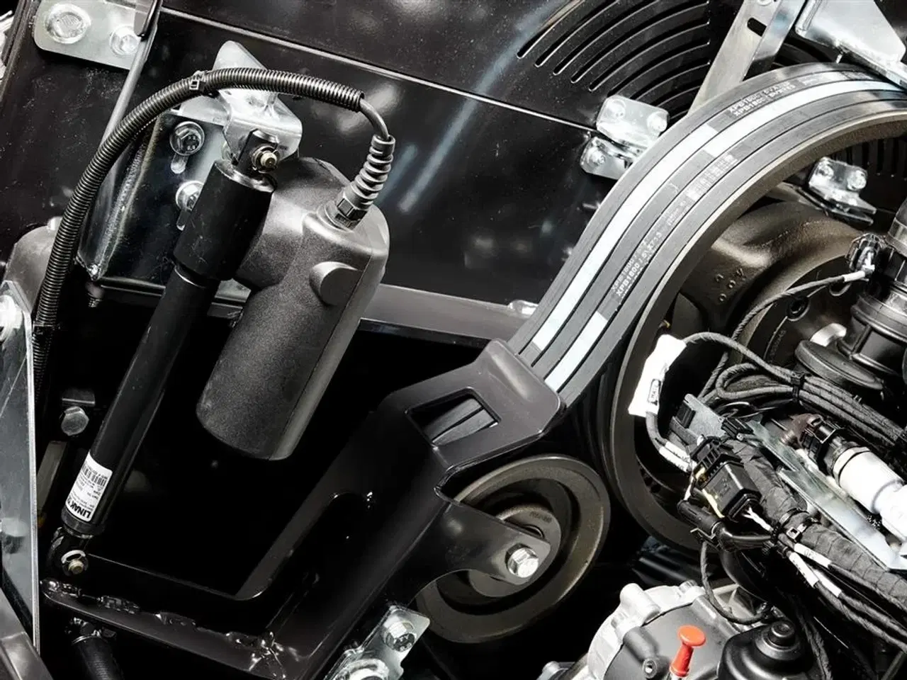 Billede 21 - TP 215 MOBIL T m. TP Pilot+, Hatz m. DPF 59 hk, tandemtrailer og 270 graders drejekrans