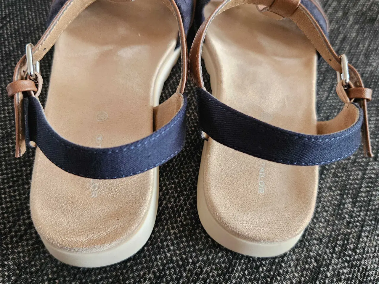 Billede 2 - SANDALER FRA TOM TAILOR 