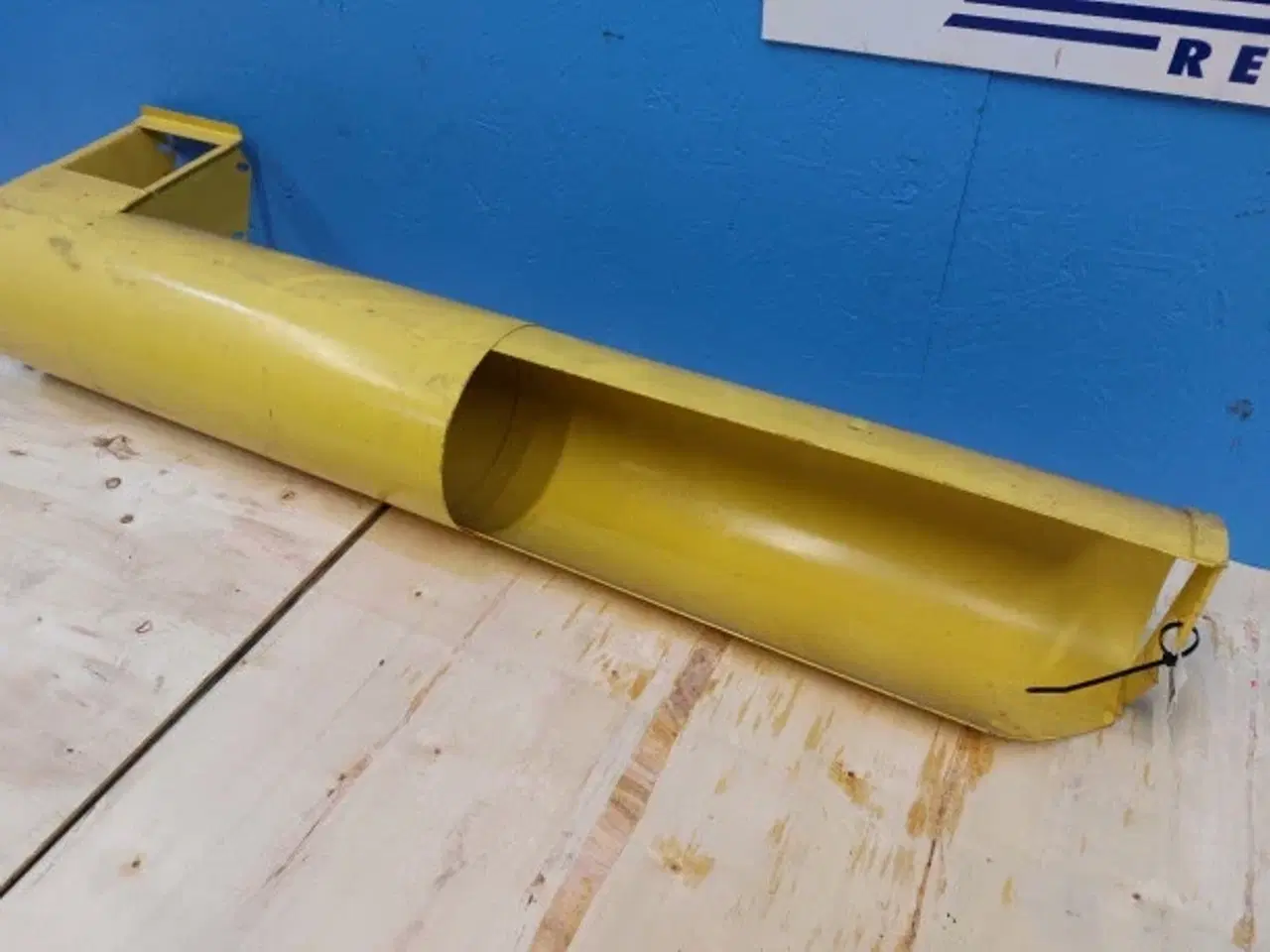 Billede 9 - New Holland Clayson M80 Retur Rør 80488459