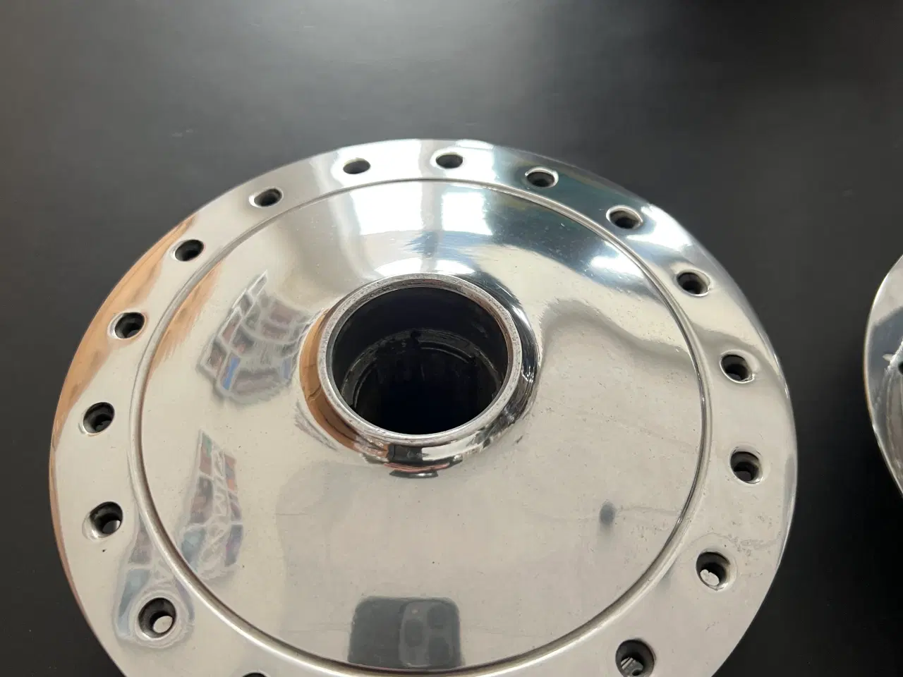 Billede 3 - Honda cd50 hjulnav+bremseplader gl model