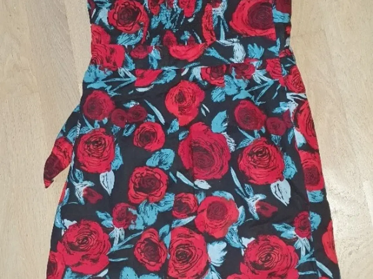Billede 2 - Kjole  	