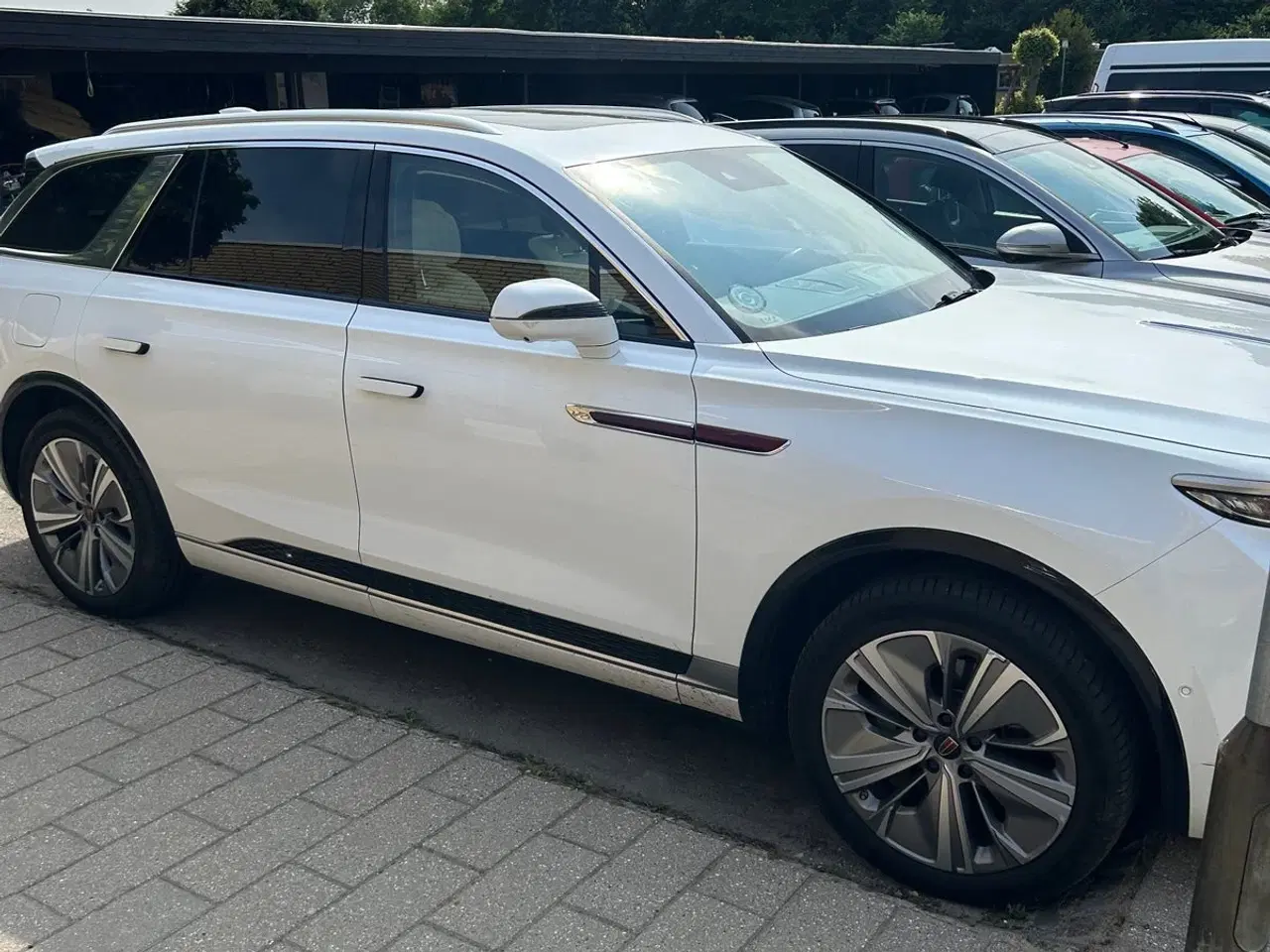 Billede 3 - Hongqi E-HS9 84 Comfort