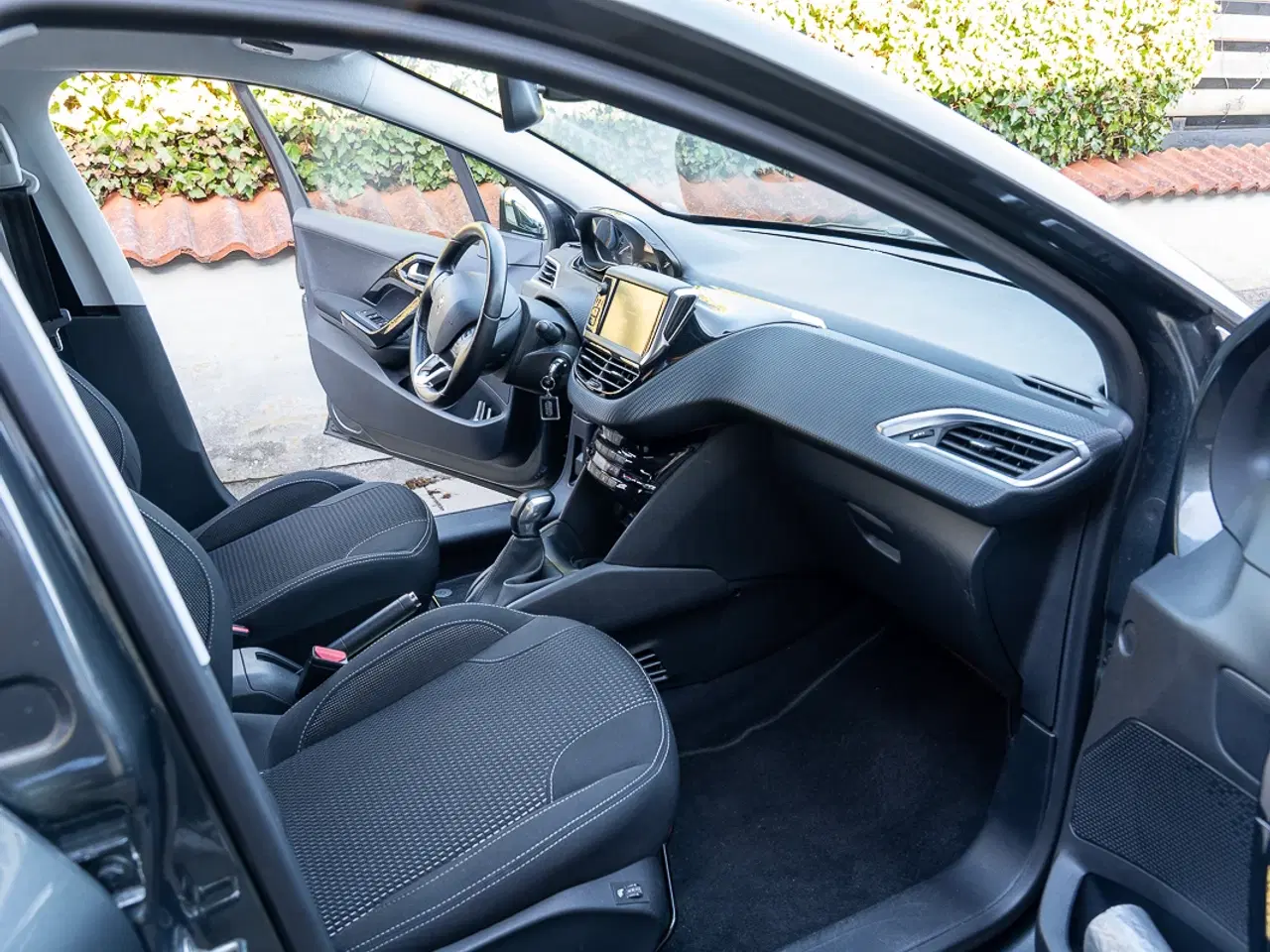 Billede 11 - Peugeot 208 1.2 VTi 5D Allure i perfekt stand