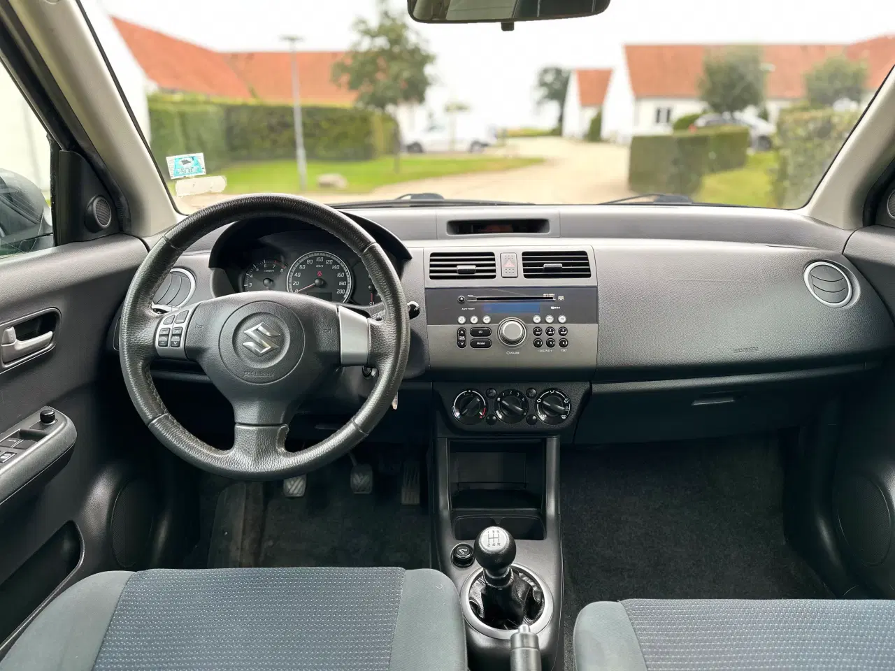 Billede 8 - Suzuki Swift 1.2 benzin 1år til syn med plader