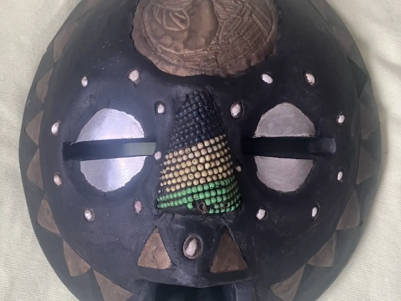 Billede 4 - 2 træmasker 