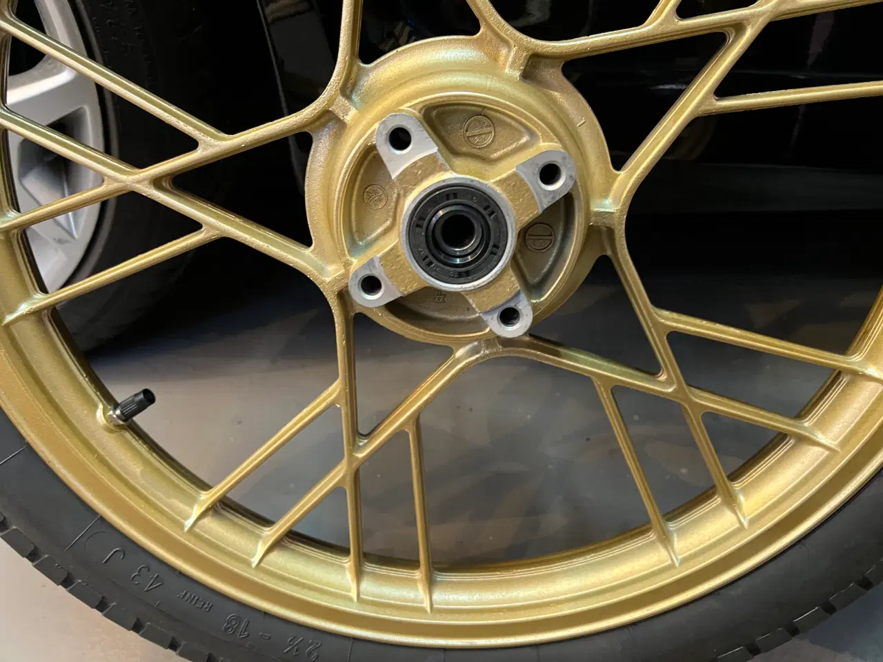 Billede 5 - Yamaha FS1 Originale 18" fælge