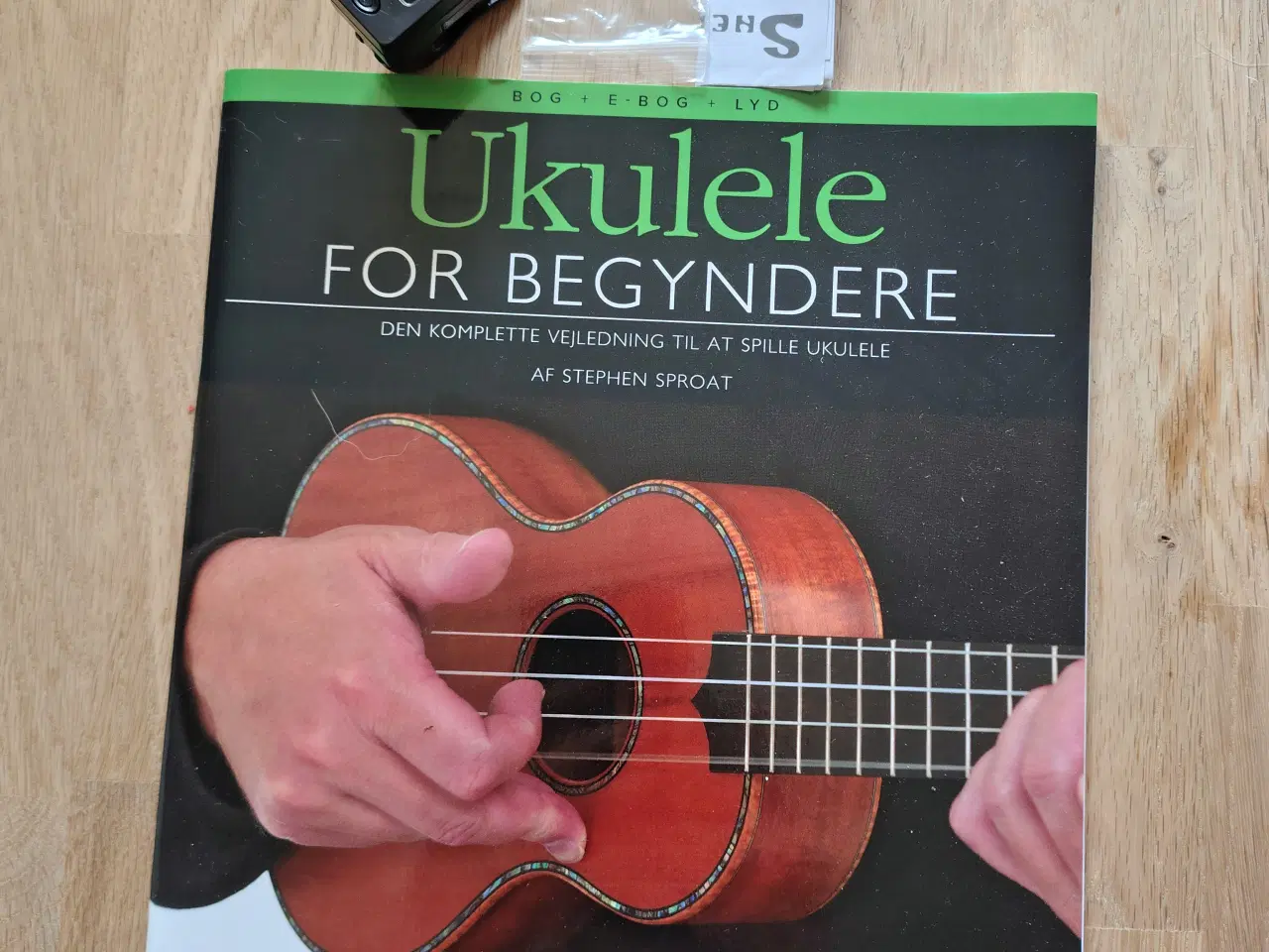 Billede 2 - Ukulele   