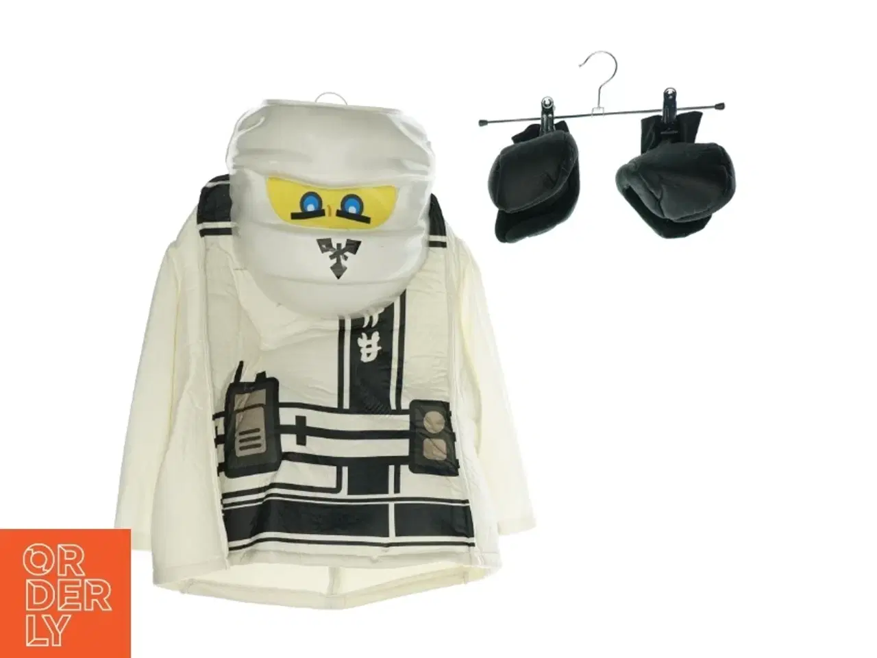 Billede 2 - Kostumer & Udklædning fra Lego (str. 104 cm)
